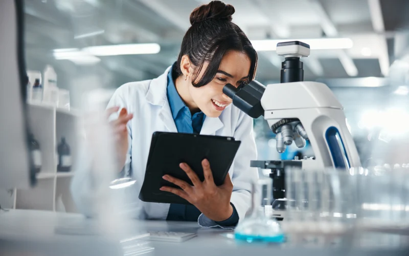 Diploma In Medical Lab Technology (DMLT)